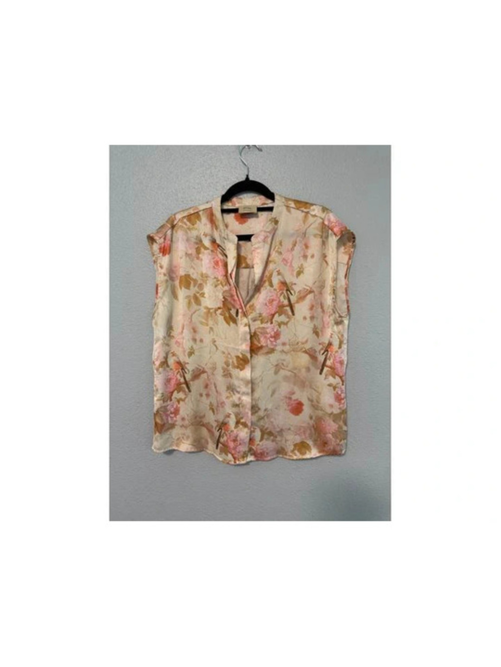 #6202 ELLE Floral Sleeveless Blouse Medium